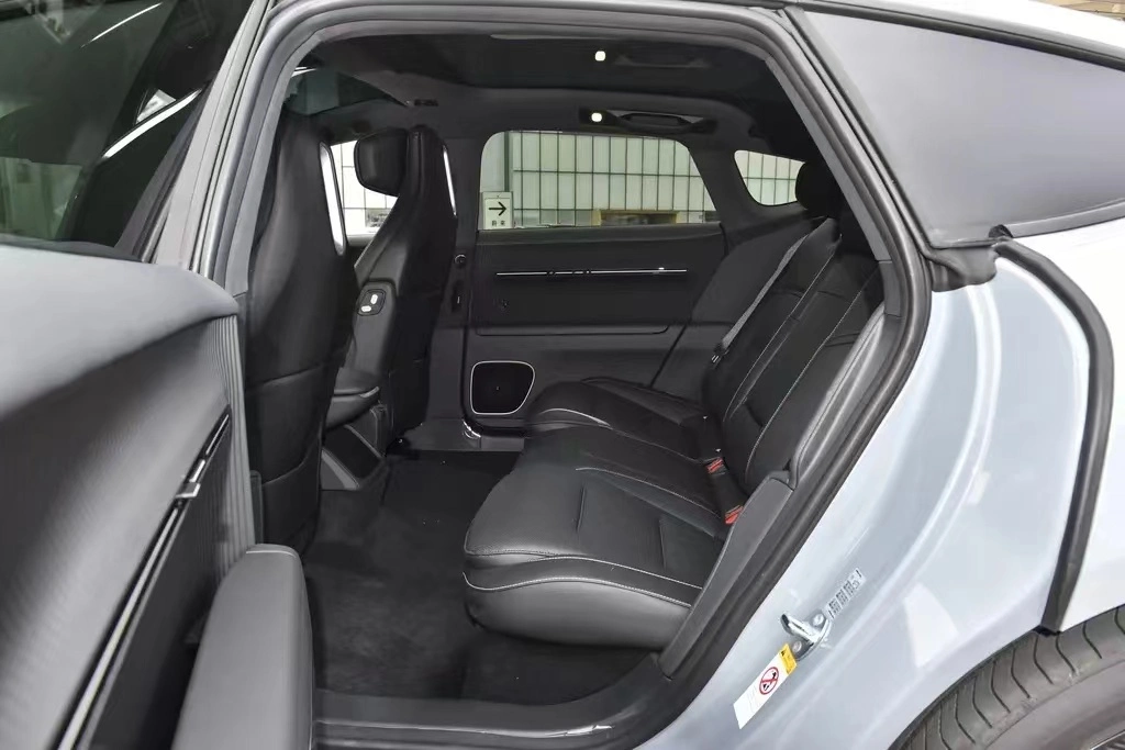 Avita 12 Left-Hand Drive High-End Electric Car